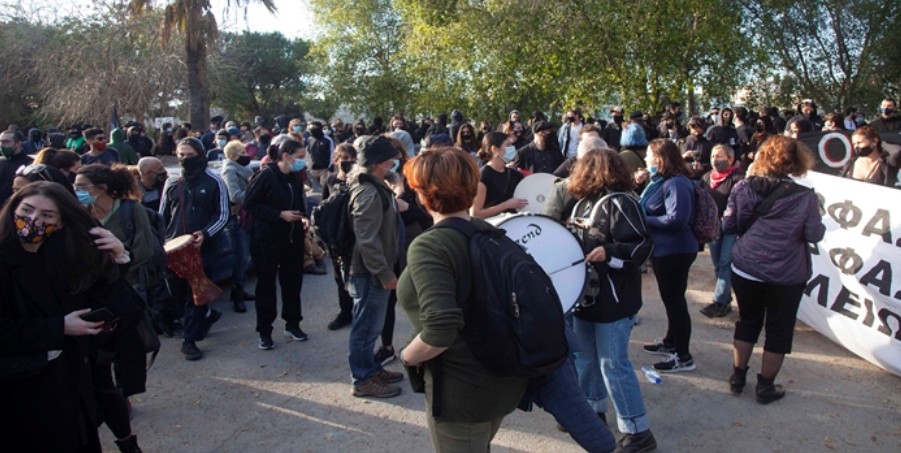 ΑΚΕΛ: Η κυβέρνηση να μην επιχειρήσει να κτυπήσει τη διαδήλωση του Σαββάτου